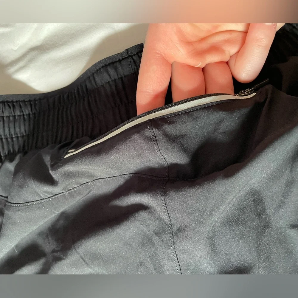 🏃🏻‍♀️2/$40 Fabletics Run Short - Picture 7 of 9